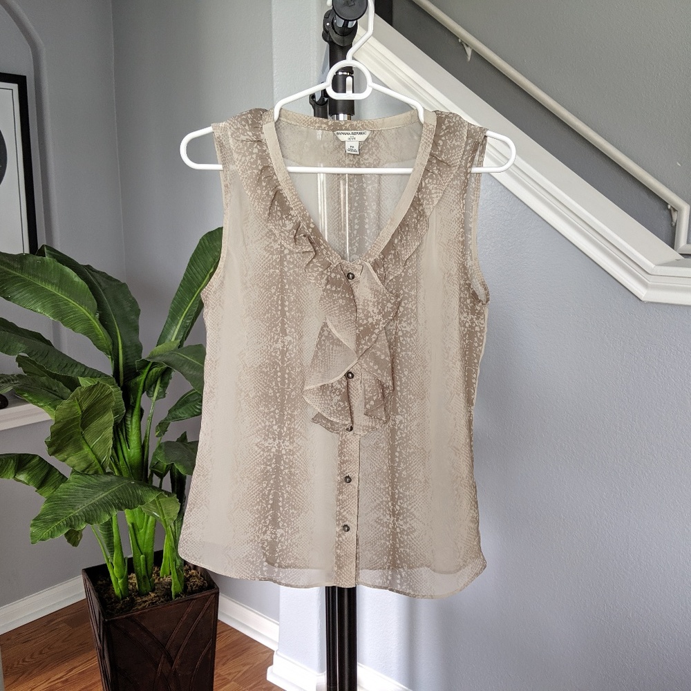 Banana Republic Neutral Snakeskin Pattern Top